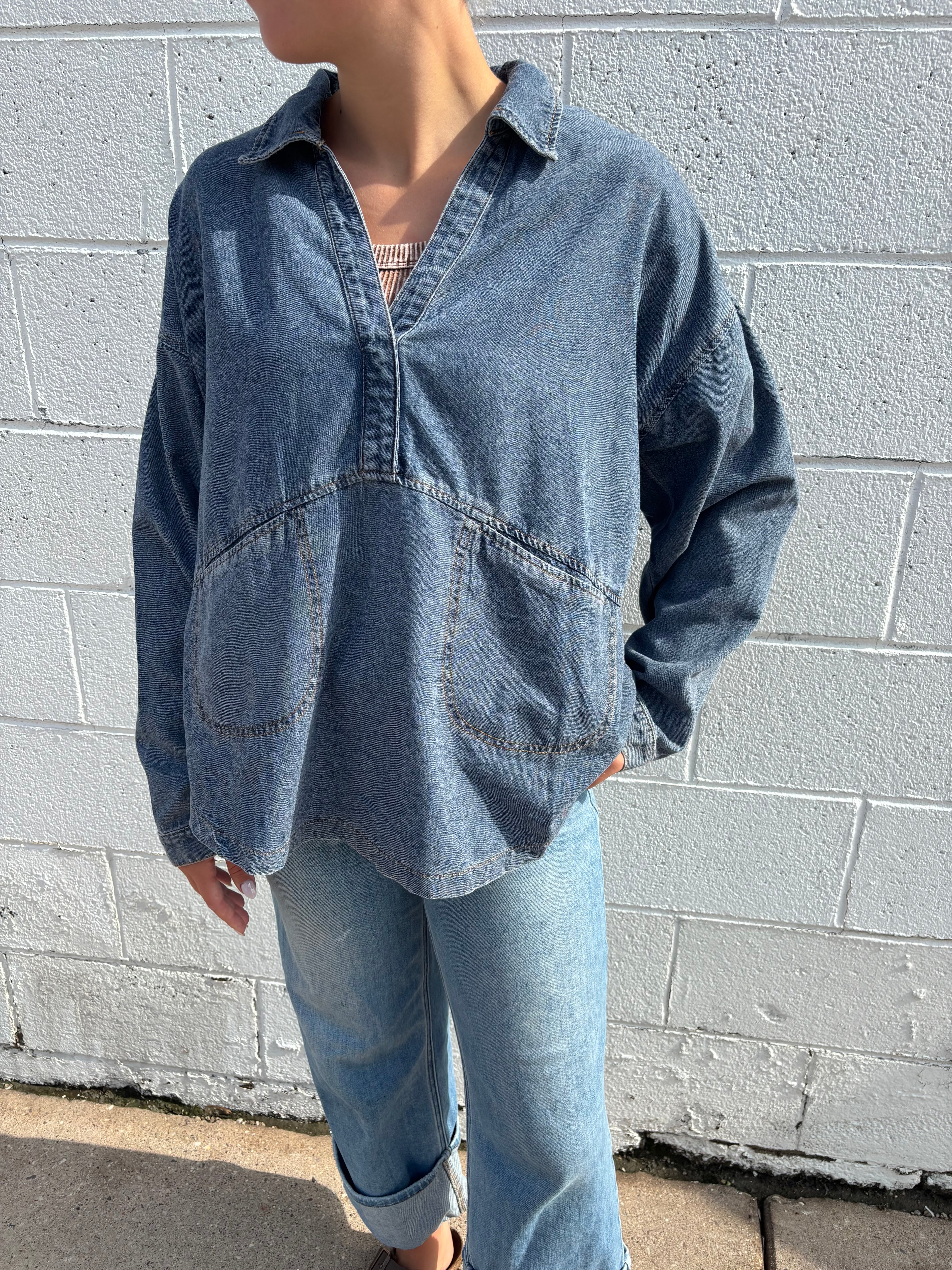 EASY LIVING MINERAL-WASHED COTTON DENIM OVERSIZED POCKET TOP