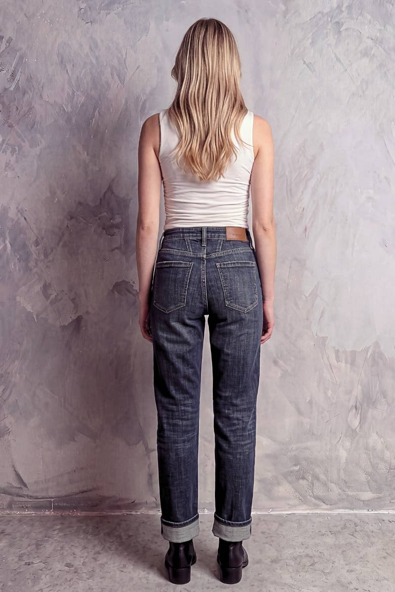 HIGH RISE TUMMY CONTROL WESTERN DETAILING STRAIGHT LEG JEANS