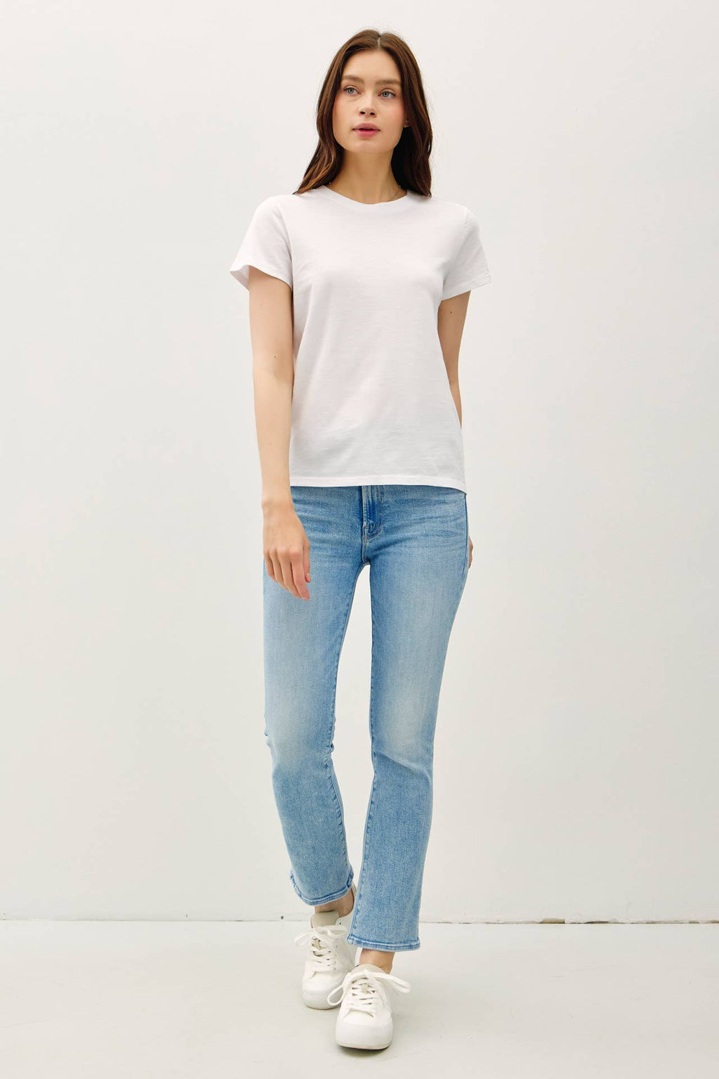 WHITE CLASSIC CUT ACID WASH COTTON T-SHIRT