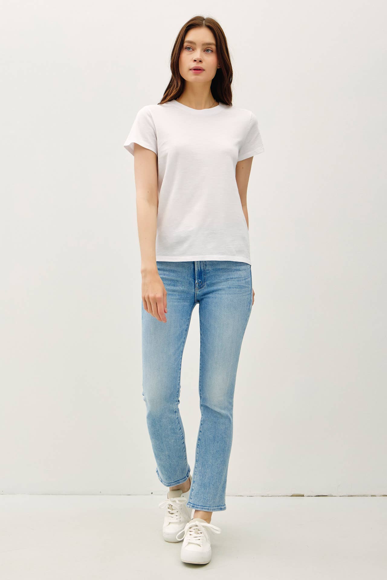 WHITE CLASSIC CUT ACID WASH COTTON T-SHIRT