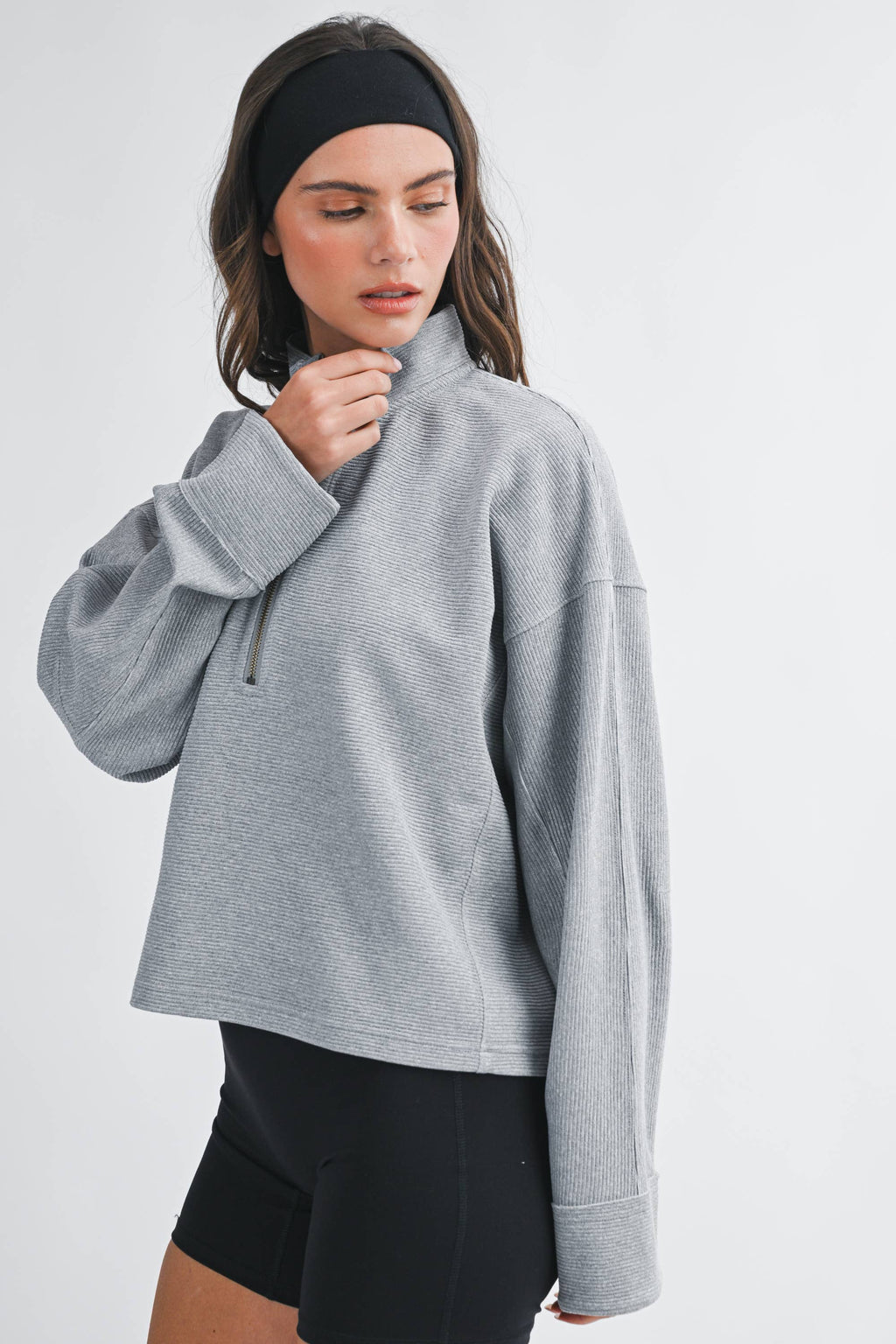 Ribbed Half Zip Cropped Pullover