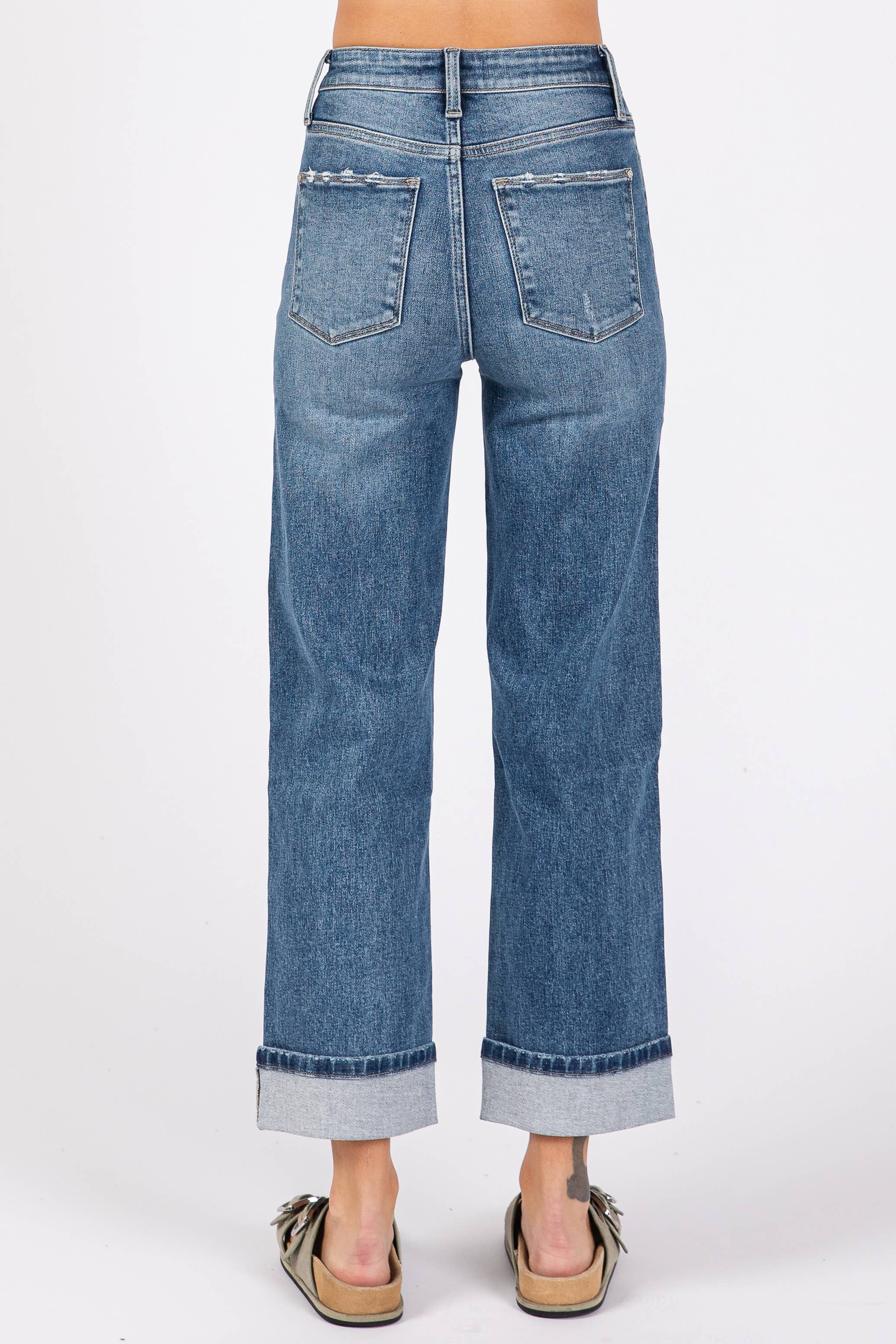 MID HIGH RISE STRETCH RELAXED STRAIGHT W/ CUFFED HEM