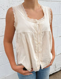 LACE SCALLOP TRIMMED BUTTON DOWN SLEEVELESS BLOUSE TOP