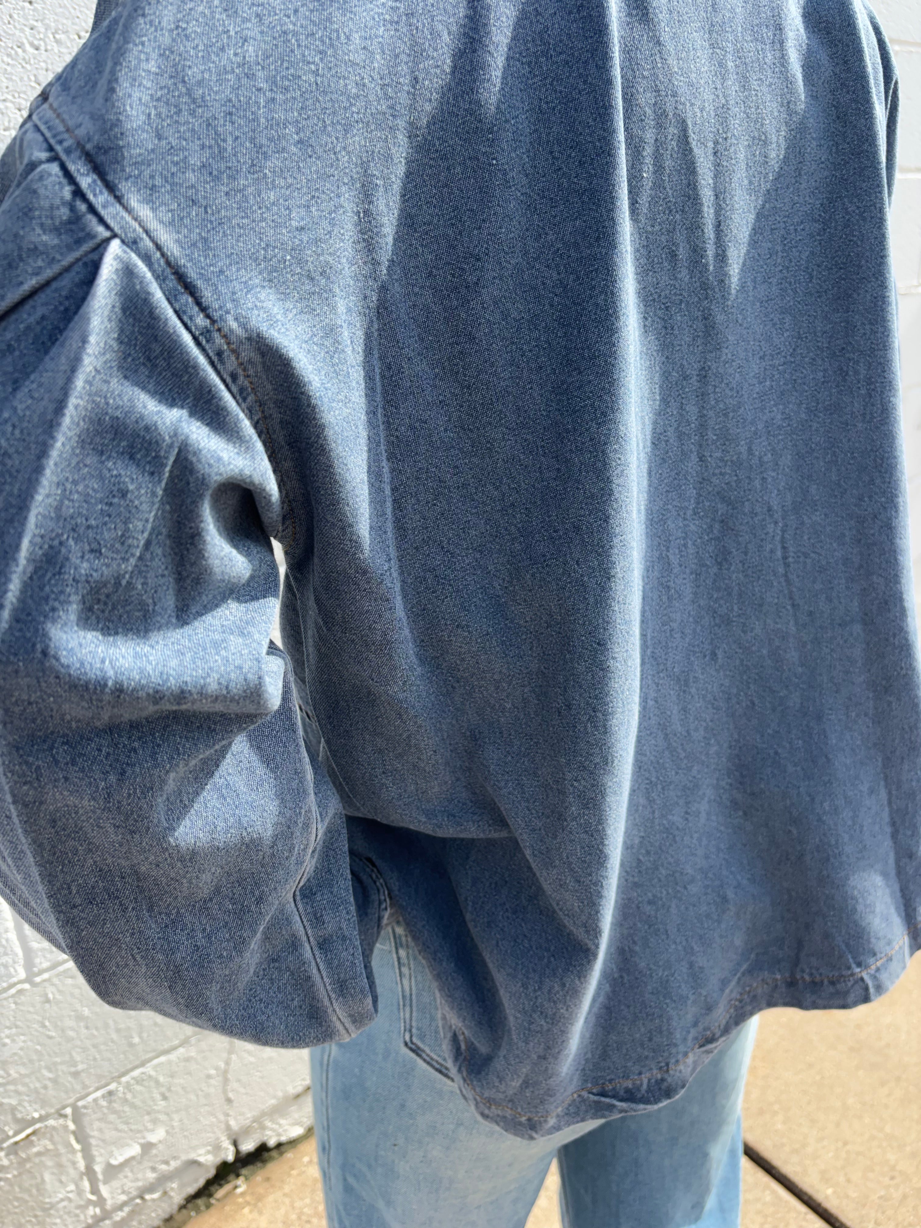 EASY LIVING MINERAL-WASHED COTTON DENIM OVERSIZED POCKET TOP