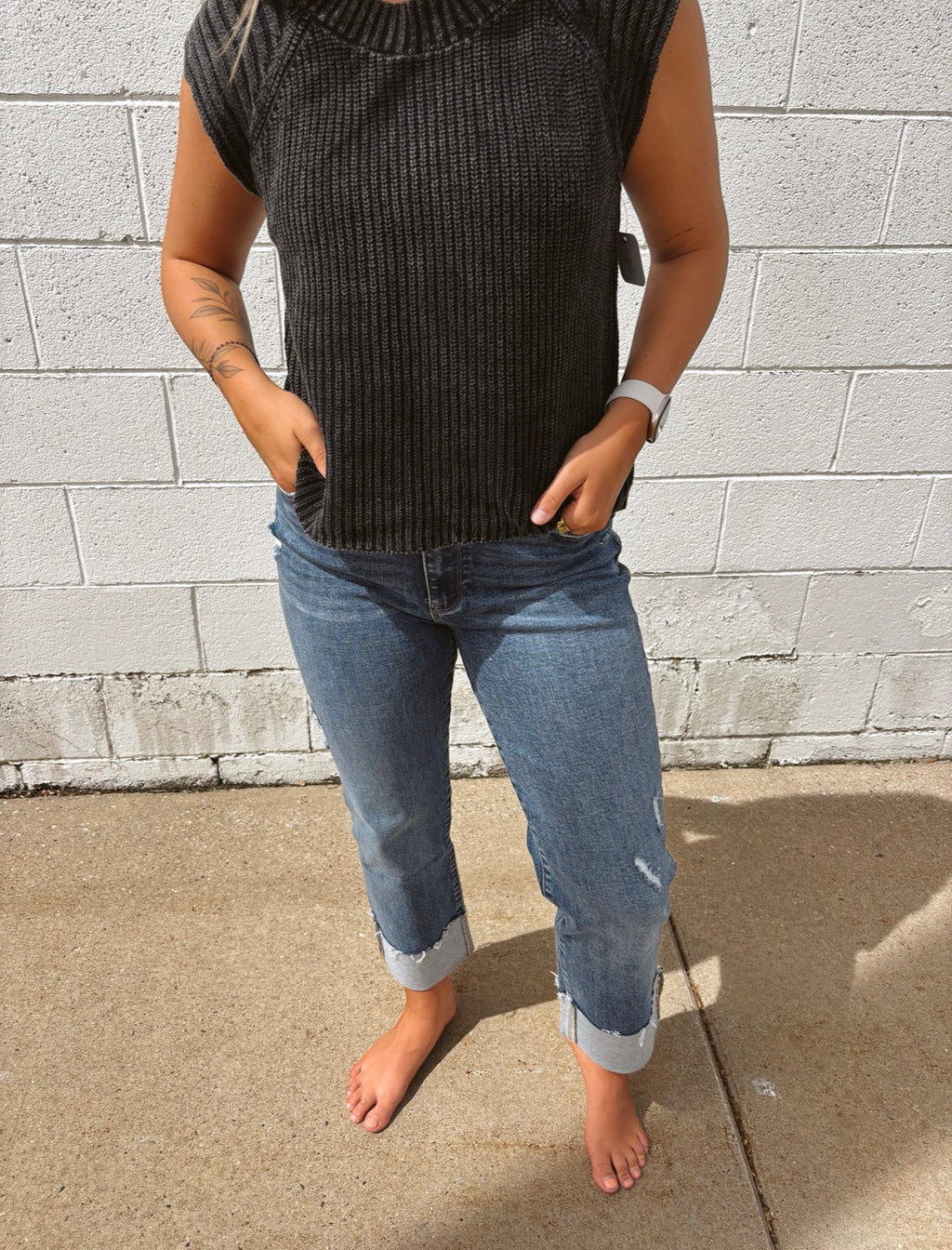 HIGH RISE STRETCH SLIM STRAIGHT W/ CUFFED HEM