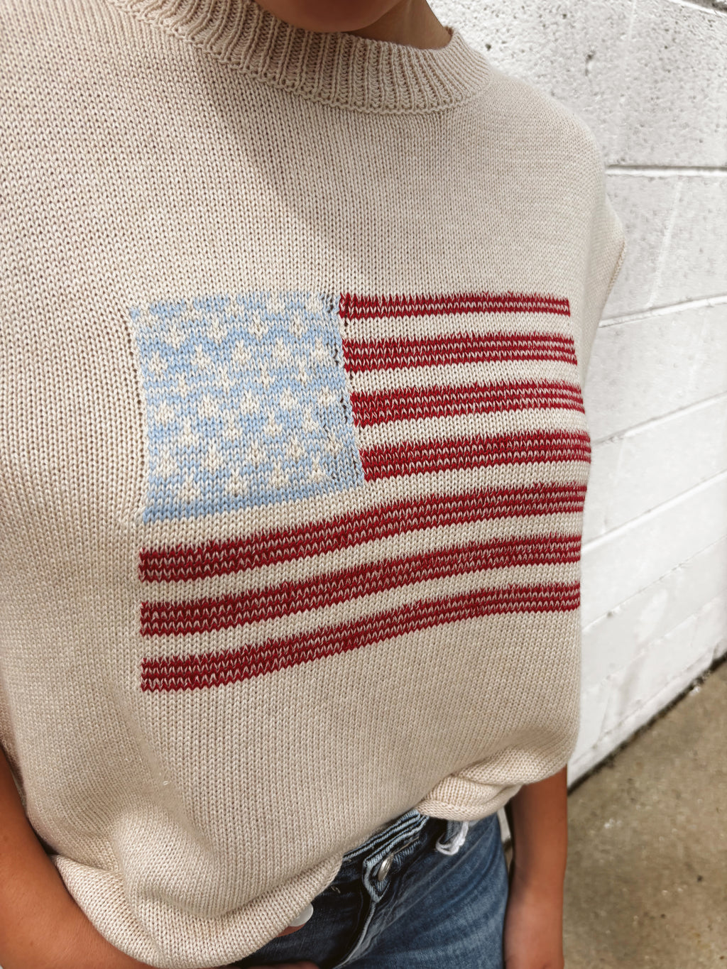 CREW NECK WIDE SHOULDER USA FLAG SWEATER