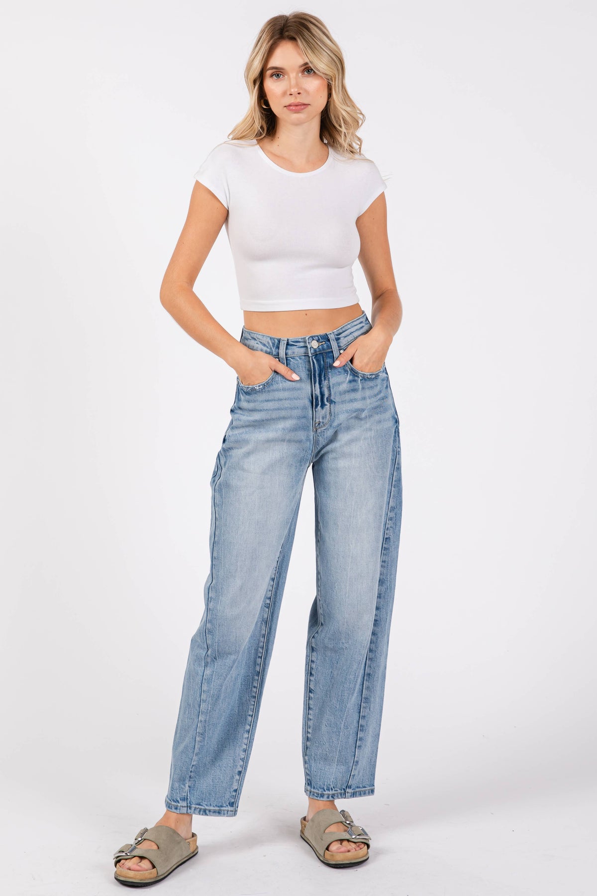 SIDE SEAM DETAILING HIGH RISE COMFORT BARREL JEANS