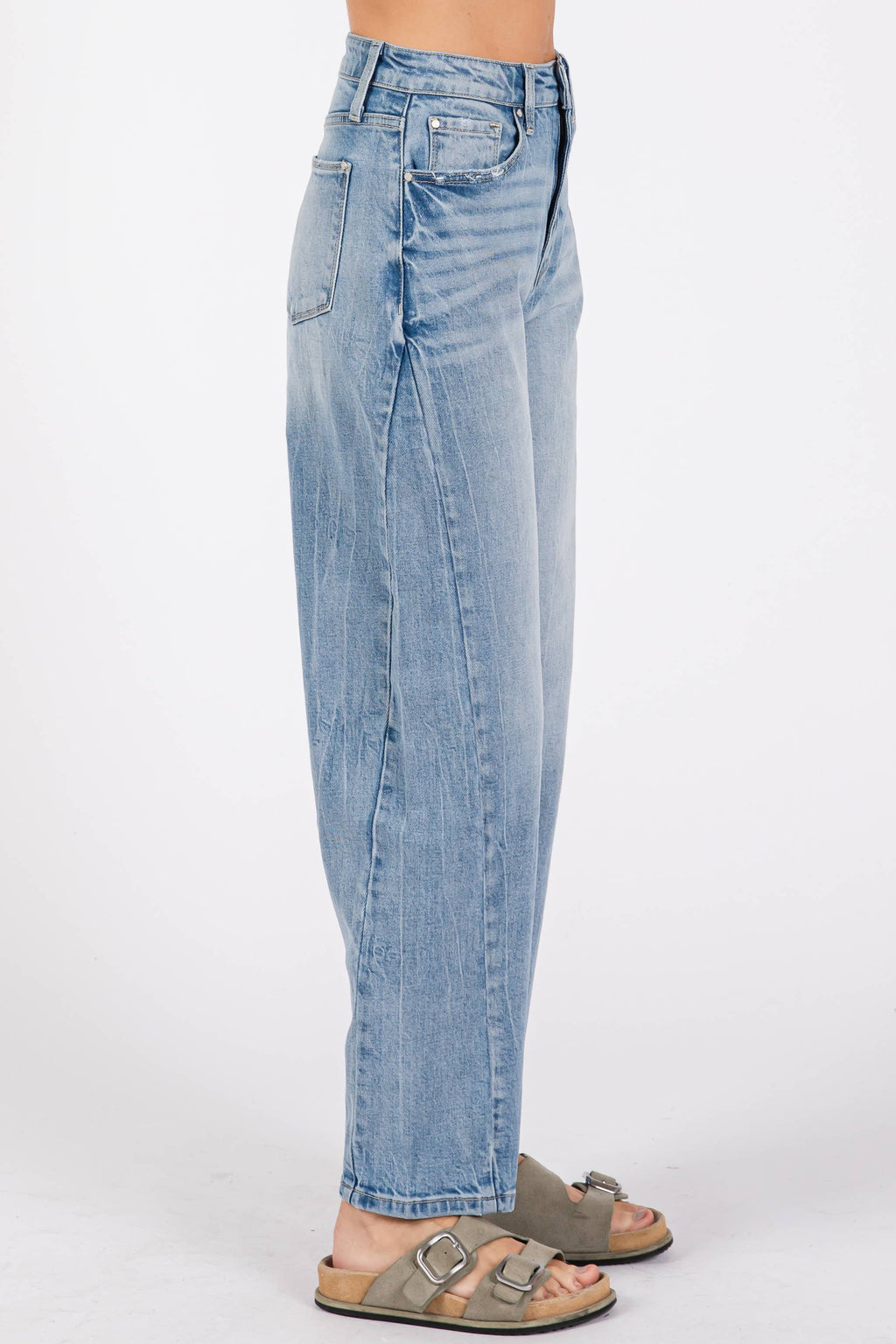 SIDE SEAM DETAILING HIGH RISE COMFORT BARREL JEANS